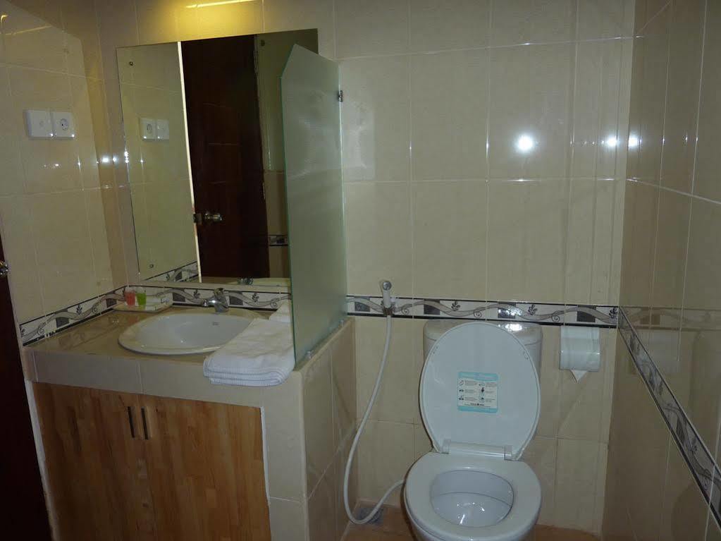 Exotic Komodo Hotel Labuan Bajo Εξωτερικό φωτογραφία