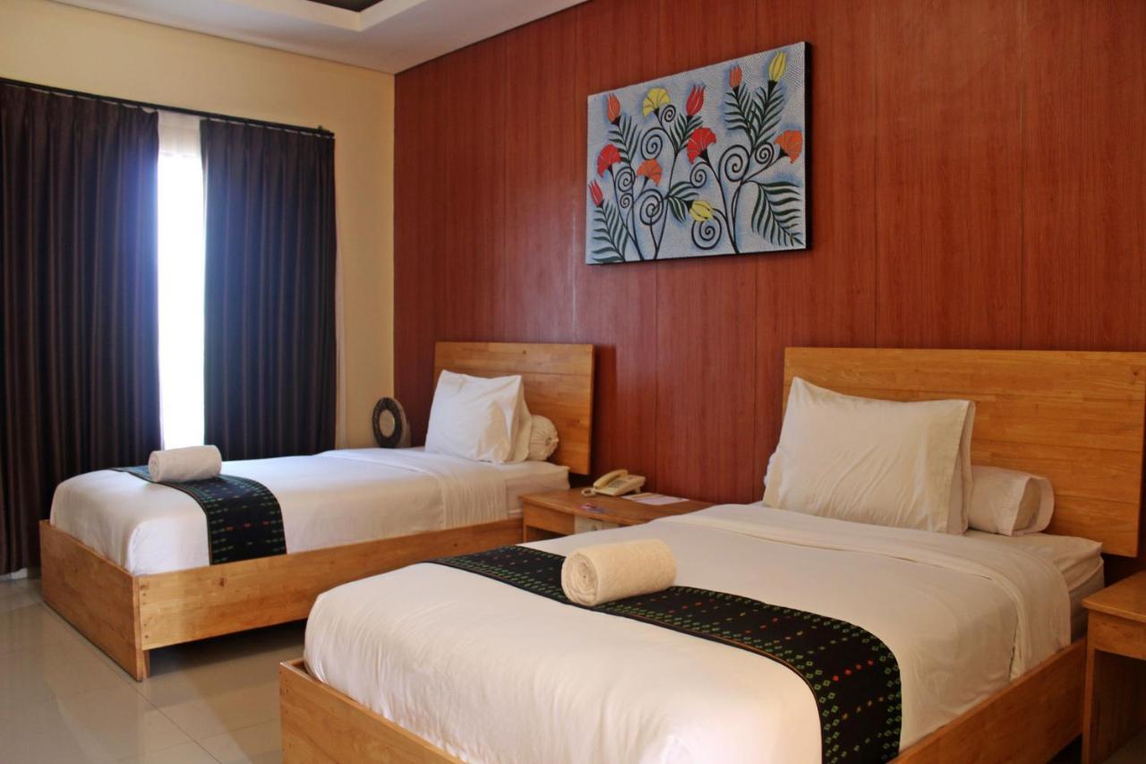 Exotic Komodo Hotel Labuan Bajo Εξωτερικό φωτογραφία