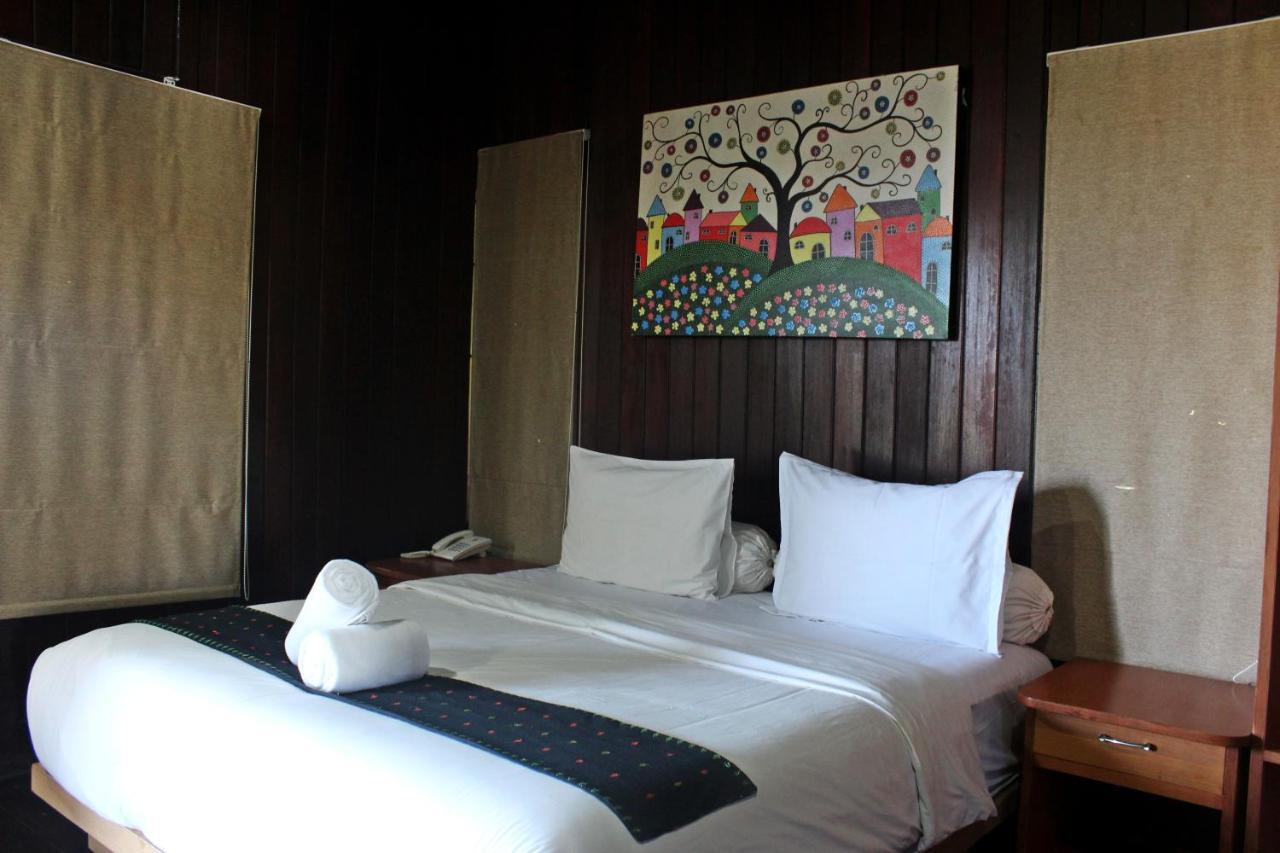 Exotic Komodo Hotel Labuan Bajo Εξωτερικό φωτογραφία
